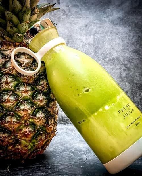 Portable USB Juicer Bottle – Rechargeable Blender for Smoothies & Shakes